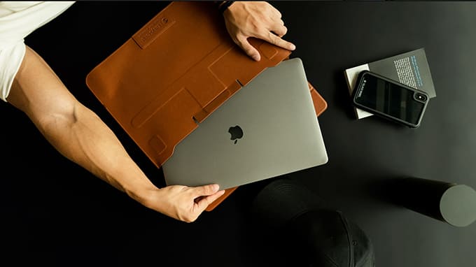 tui-da-switcheasy-easystand-dung-macbook-air-pro-16inch-xtmobile_1