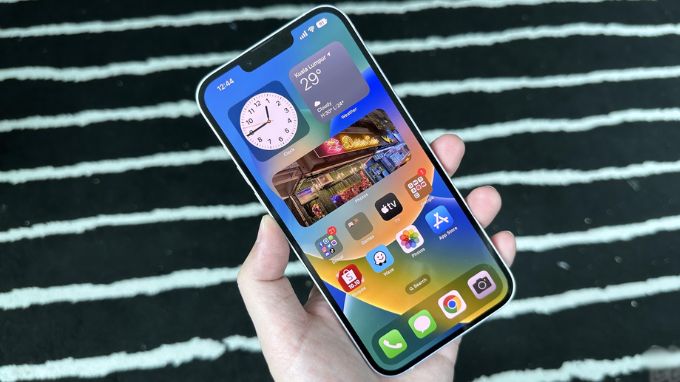 Màn hình iPhone 14 Plus 512GB cũ vẫn hiển thị sắc nét