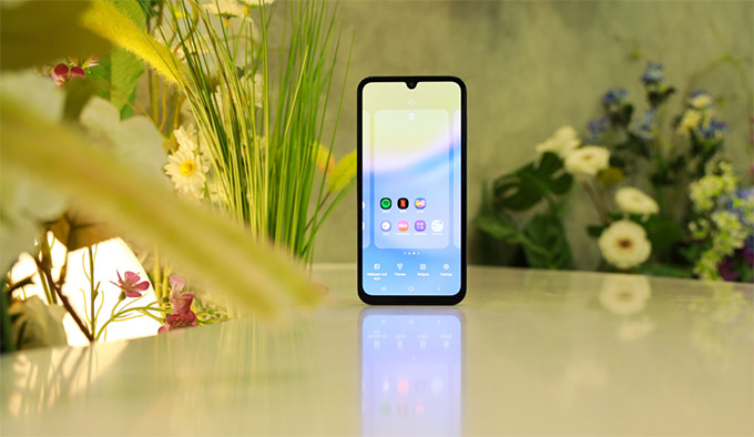 Galaxy M15 5G có màn hình Super AMOLED 6.5 inch