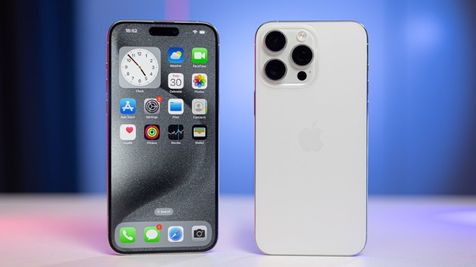 Thiết kế bên ngoài iPhone 15 Pro Max 512GB cũ vẫn bền bỉ
