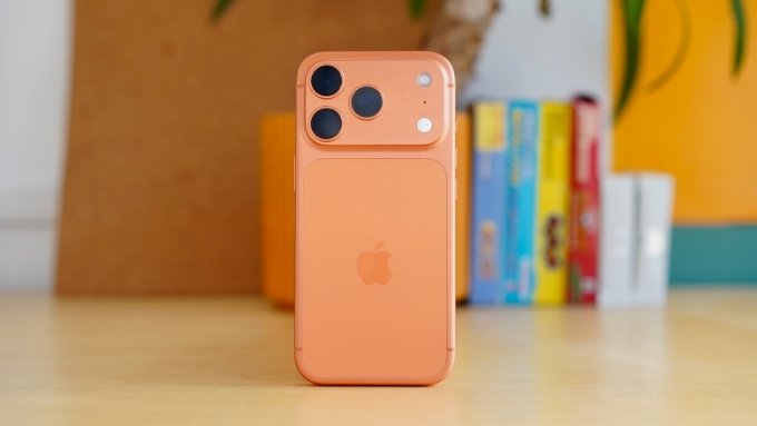 Ngoại hình iPhone 17 Pro 512GB cũ 97% vẫn giữ độ hoàn thiện cao