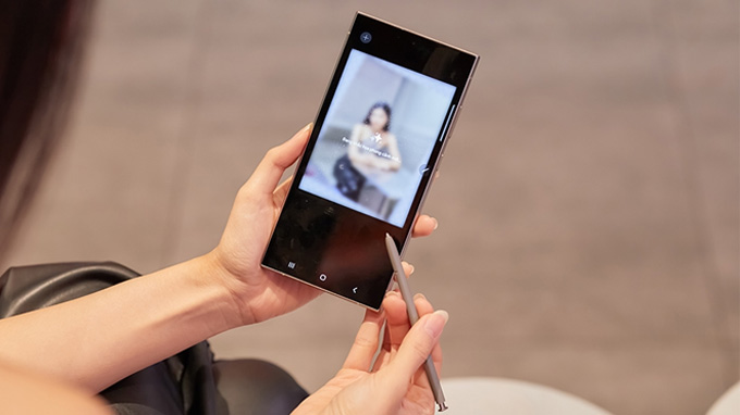 Galaxy S24 Ultra 512GB cũ hỗ trợ Galaxy AI thông minh