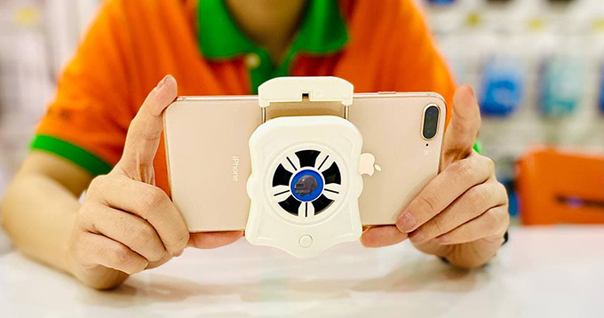 Độ bám trên quạt tản nhiệt điện thoại P9 cao, hỗ trợ làm mát các thiết bị trong quá trình chơi game