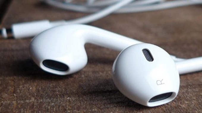 tai-nghe-iphone-3-5-chinh-hang_3