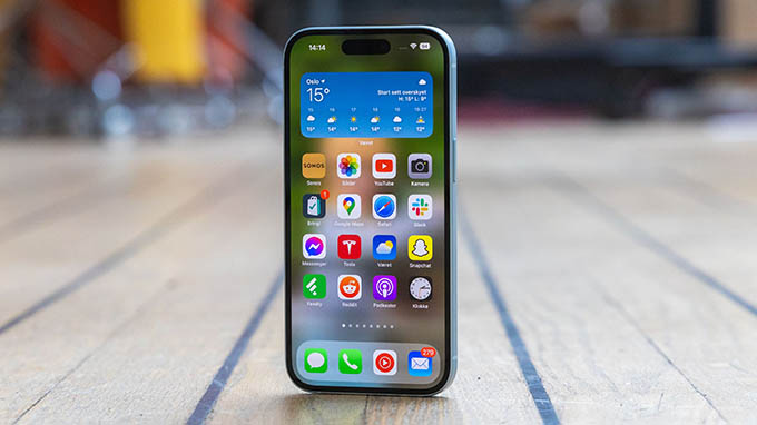 Trang bị màn hình Dynamic Island với khung viền bezel cực mỏng