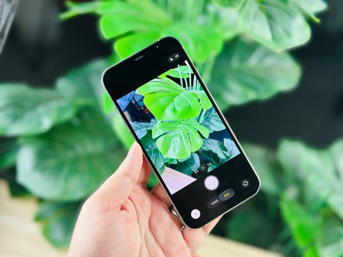 Hệ thống 3 camera 12MP kết hợp cảm biến LiDAR trên iPhone 12 Pro Max 512GB cũ 97% mang đến khả năng ghi hình ổn định 