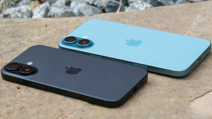 Nên mua iPhone 16 Plus cũ hay mới?