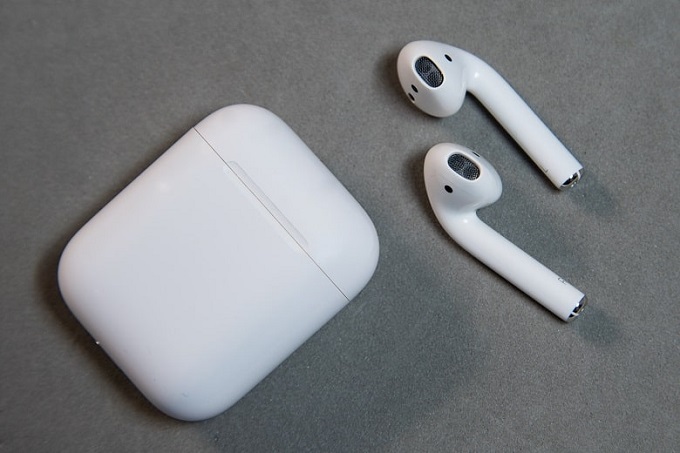 Tai nghe Airpods thế hệ 2 tiện lợi gọn gàng và luôn sẵn sàng để sử dụng