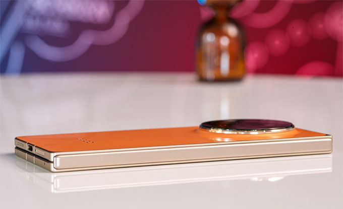 Về độ bền, Find N6 đạt đồng thời ba chứng nhận chống nước IP56, IP58 và IP59