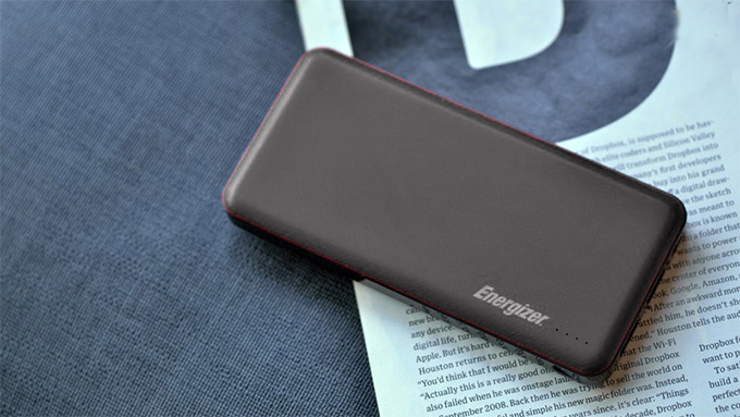 hinh-anh-pin-du-phong-ue10053bk-xtmobile