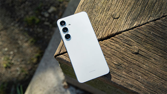 Samsung Galaxy S24 Plus 256GB bản Mỹ cũ vẫn giữ nguyên nét thẩm mỹ đặc trưng