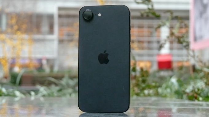 thiết kế của iPhone 16e 512GB VN/A