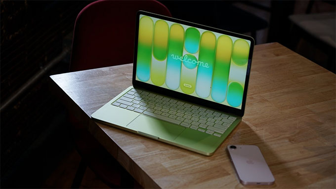Màn hình Liquid Retina 13 inch: Đủ tốt cho hầu hết nhu cầu