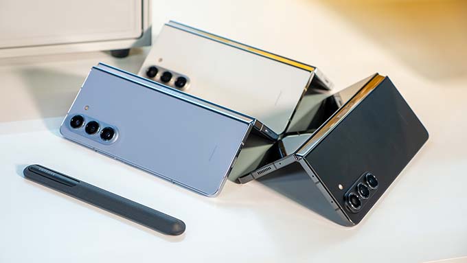 Thiết kế Samsung Galaxy Z Fold 5 1TB tinh tế với bản lề gập không kẽ hở