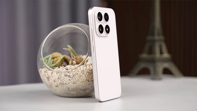 Điểm nhấn nổi bật nhất của Xiaomi 17 chính là thiết kế nhỏ gọn