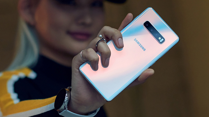 Galaxy S10 mang đến những công nghệ đỉnh cao cùng thiết kế hoàn hảo