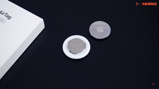 AirTag sử dụng viên pin CR2032