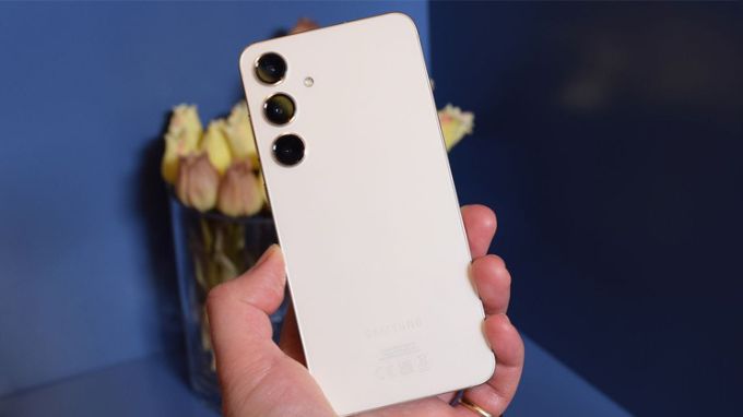 Samsung Galaxy S25 giá bao nhiêu?