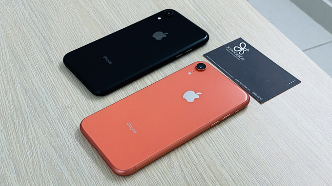 Thiết kế iPhone Xr 128GB sang trọng, bóng bẩy