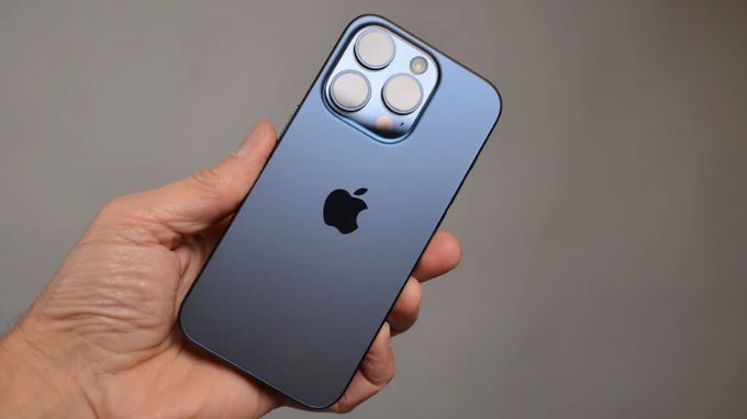 Lý do nên mua iPhone 15 Pro bản 256GB