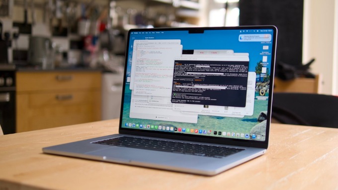 Hiệu năng mạnh mẽ với chip M5 và dung lượng bộ nhớ lớn