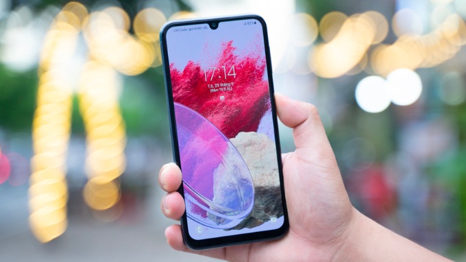 Màn hình hiển thị tốt