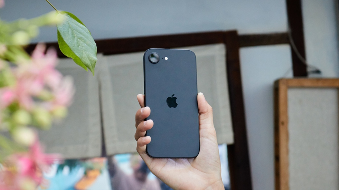 iPhone 16e 512GB chưa active có thiết kế đẹp, sang trọng