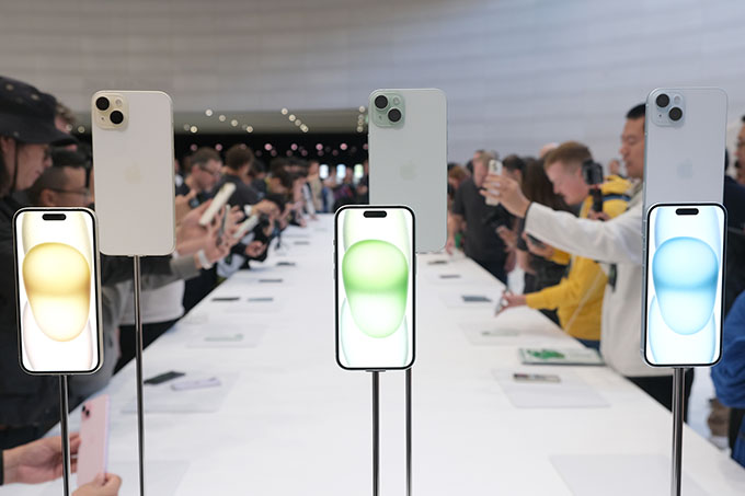 iPhone 15 Plus sở hữu thiết kế trẻ trung