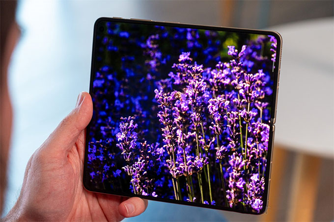 Màn hình Oppo Find N6 không nếp gấp, trải nghiệm mãn nhãn thật sự