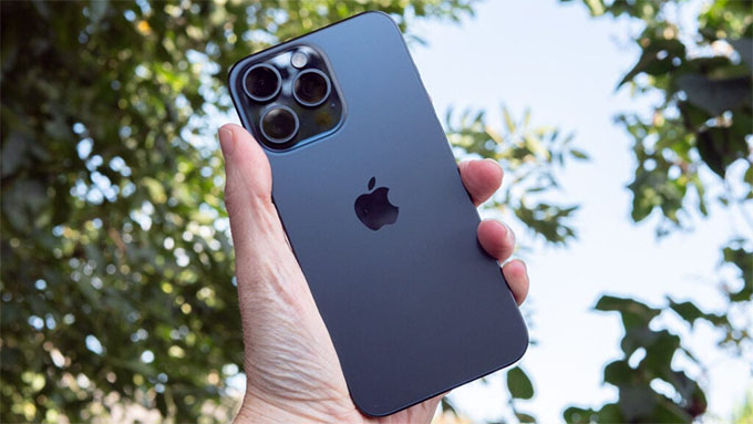Thiết kế iPhone 15 Pro Max 1TB cũ 97% bền bỉ