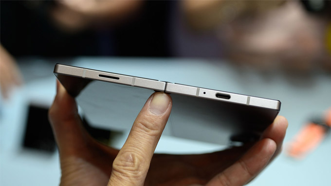 Samsung Galaxy Z Fold 6 bản Hàn hoạt động cả ngày dài