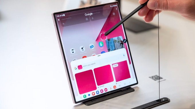 Samsung Galaxy Z Fold 6 hỗ trợ nhiều tính năng AI