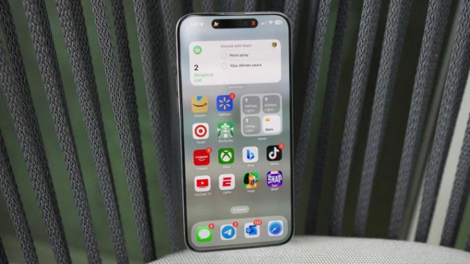 Màn hình iPhone 16 Pro Max 256GB VNA cũ lớn, sắc nét