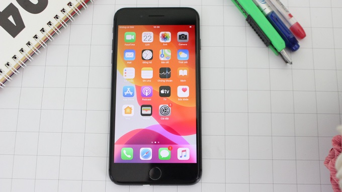 iPhone 8 Plus 64GB cũ 97% sở hữu màn hình LCD