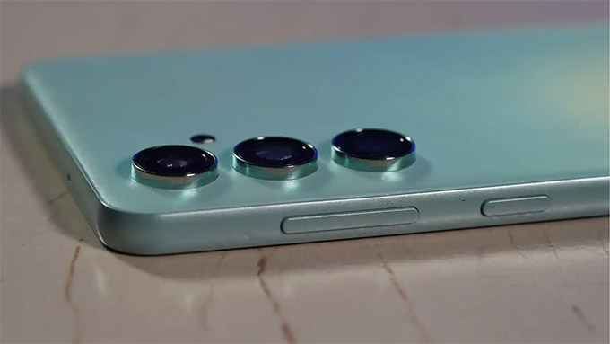 Galaxy M55 5G 12GB/ 256GB mang đến hệ thống camera đa năng