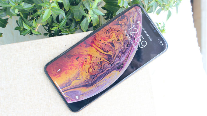Màn hình iPhone Xs Max 64GB cũ 97% mượt mà