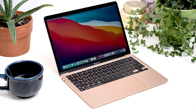 Macbook Air M1 2020 16GB mang đến thời lượng sử dụng pin khá tốt
