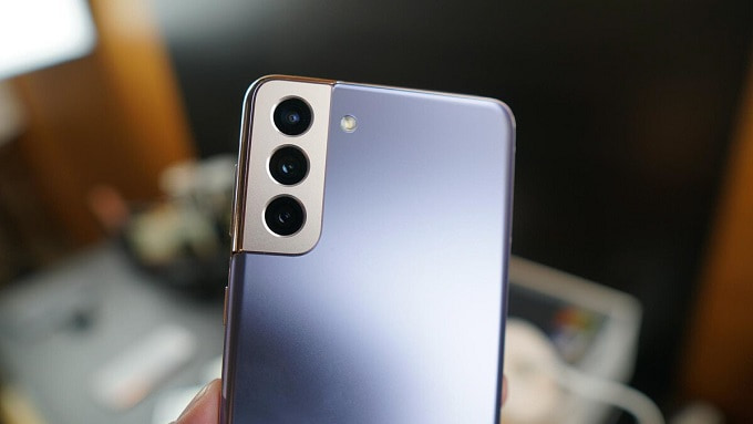 Cụm camera vẫn ấn tượng, đậm chất Samsung