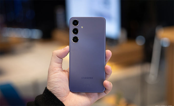 Samsung S24 Plus 512GB đi kèm với thiết lập 3 camera như thế hệ tiền nhiệm