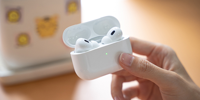 AirPods Pro 2 có nhiều nâng cấp về tính năng