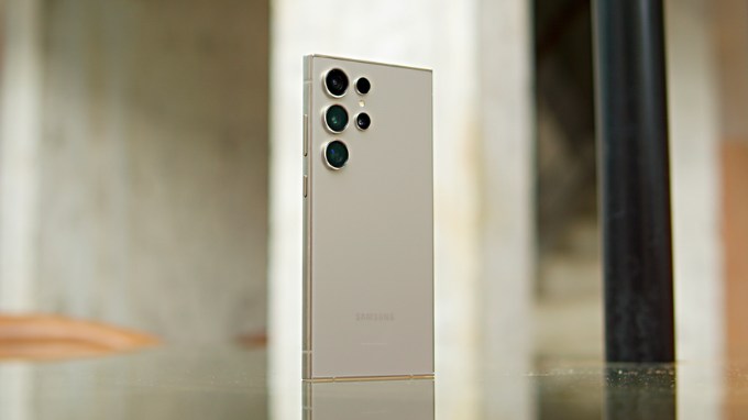 Thiết kế Samsung Galaxy S24 Ultra 256GB