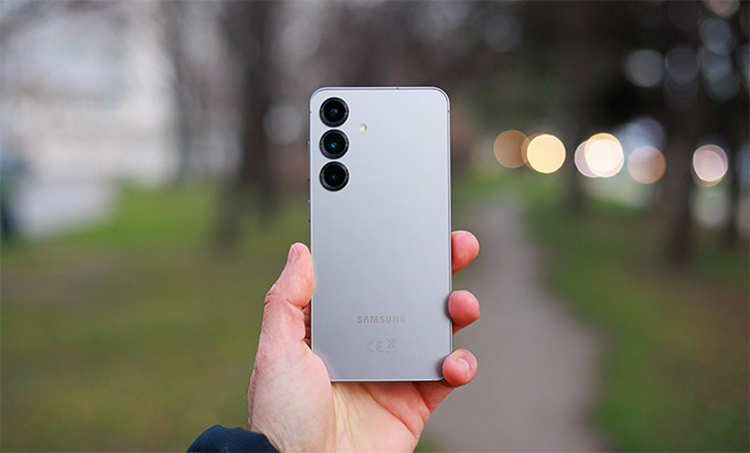 Galaxy S25 256GB cũ Mỹ là máy đã qua sử dụng nhưng có ngoại hình đẹp như mới đến 99%