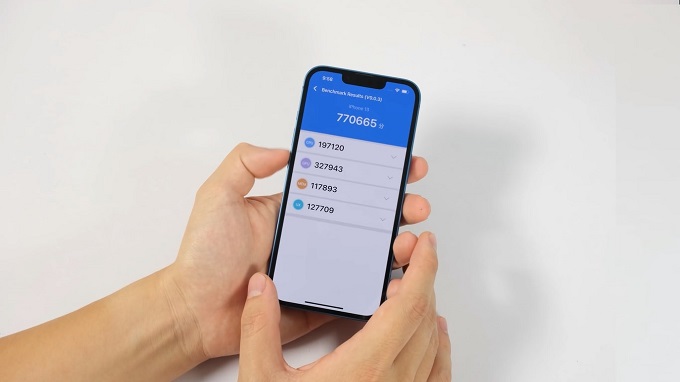 Hiệu năng chip A15 Bionic trên iPhone 13 128GB cũ vẫn rất mạnh mẽ
