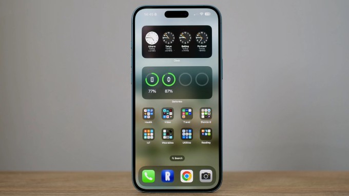 Màn hình iPhone 16 Plus 256GB Quốc Tế