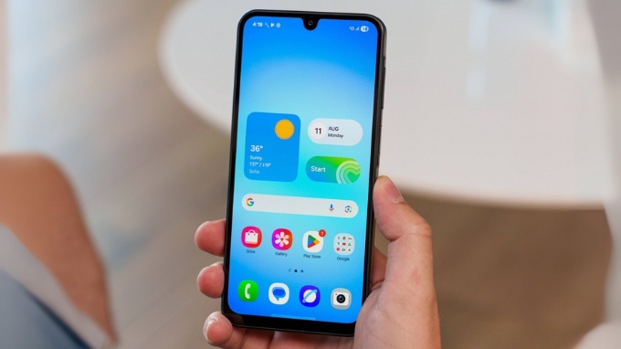 Màn hình Super AMOLED sắc nét, bền bỉ